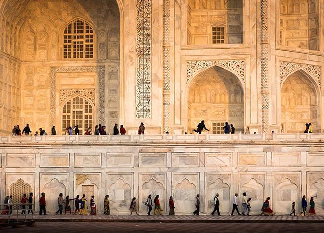 FOTO 8 | El Taj Mahal presenta en su estilo arquitectónico una combinación de elementos islámicos, persas, indios y hasta turcos.  (Foto: Graeme Tozer, istock)