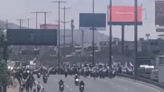 Surco: manifestantes bloquean Panamericana Sur y se reporta congestión vehicular