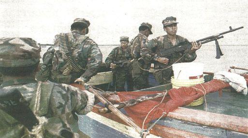 Continuaron las acciones militares para desalojar a las tropas ecuatorianas. Entretanto, la Armada Peruana desmintió que naves peruanas se trasladaron hacia las costas de Ecuador.