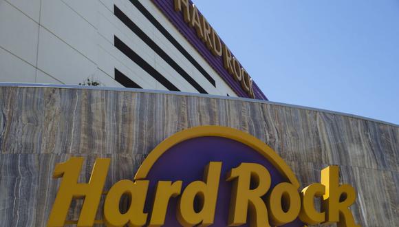 La señalización se exhibe fuera del Hard Rock Hotel and Casino en Atlantic City, Nueva Jersey, EE. UU., el jueves 2 de julio de 2020. (Fotógrafo: Angus Mordant/Bloomberg)