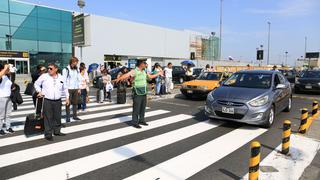 Aeropuerto Jorge Chávez: Acceso por Vía Libre queda liberado de paradero de taxis