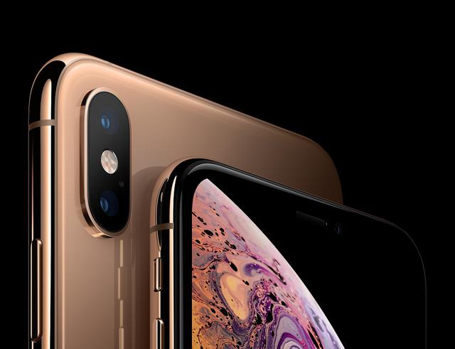 3. APPLE IPHONE XS MAX es el iPhone es más caro y grande que sus predecesores, pero no aprovecha al máximo su pantalla, y requiere un cargador y cable especial (Foto: Apple)