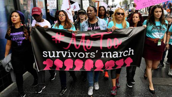 Mujeres víctimas de acoso sexual durante una marcha #MeToo en Hollywood. (Foto: AFP)