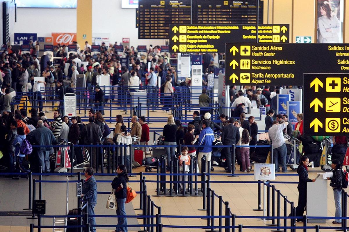 Hacen falta mecanismos de prevención frente al coronavirus en el aeropuerto del Callao, señaló Canatur. (Foto: GEC)