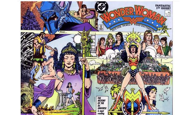 Originalmente, Diana fue creada a partir de arcilla gracias a la magia de los dioses griegos, pero luego del reboot que DC Comics hizo de todos sus personajes en la serie The New 52, en septiembre de 2011, Wonder Woman es la hija de la reina Hipólita y el