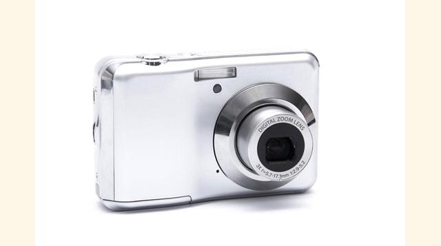 8. Las cámaras digitales: Seguramente los fotógrafos profesionales y los amantes de la fotografía seguirán utilizándolas. Sin embargo, los ciudadanos de a pie ya no necesitarán usar las cámaras digitales para inmortalizar sus vacaciones. Y es que hace ya 