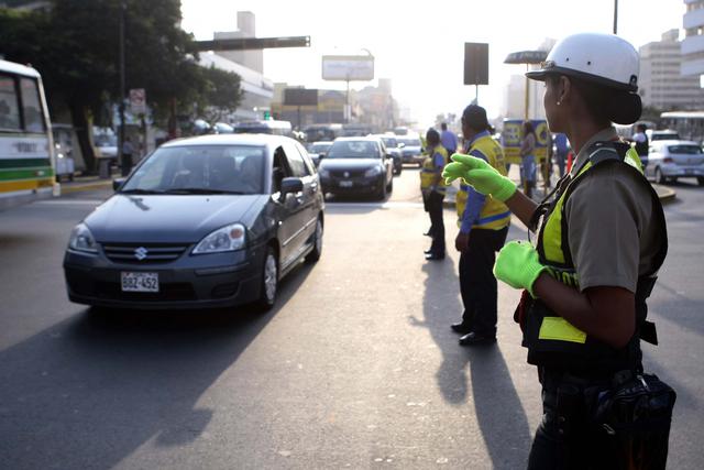 Foto 2 | Por tanto, empecemos a promover un estilo de manejo colaborativo (mantener la calma, ceder el paso, no impedir el flujo de tráfico, estar atento al otro.).