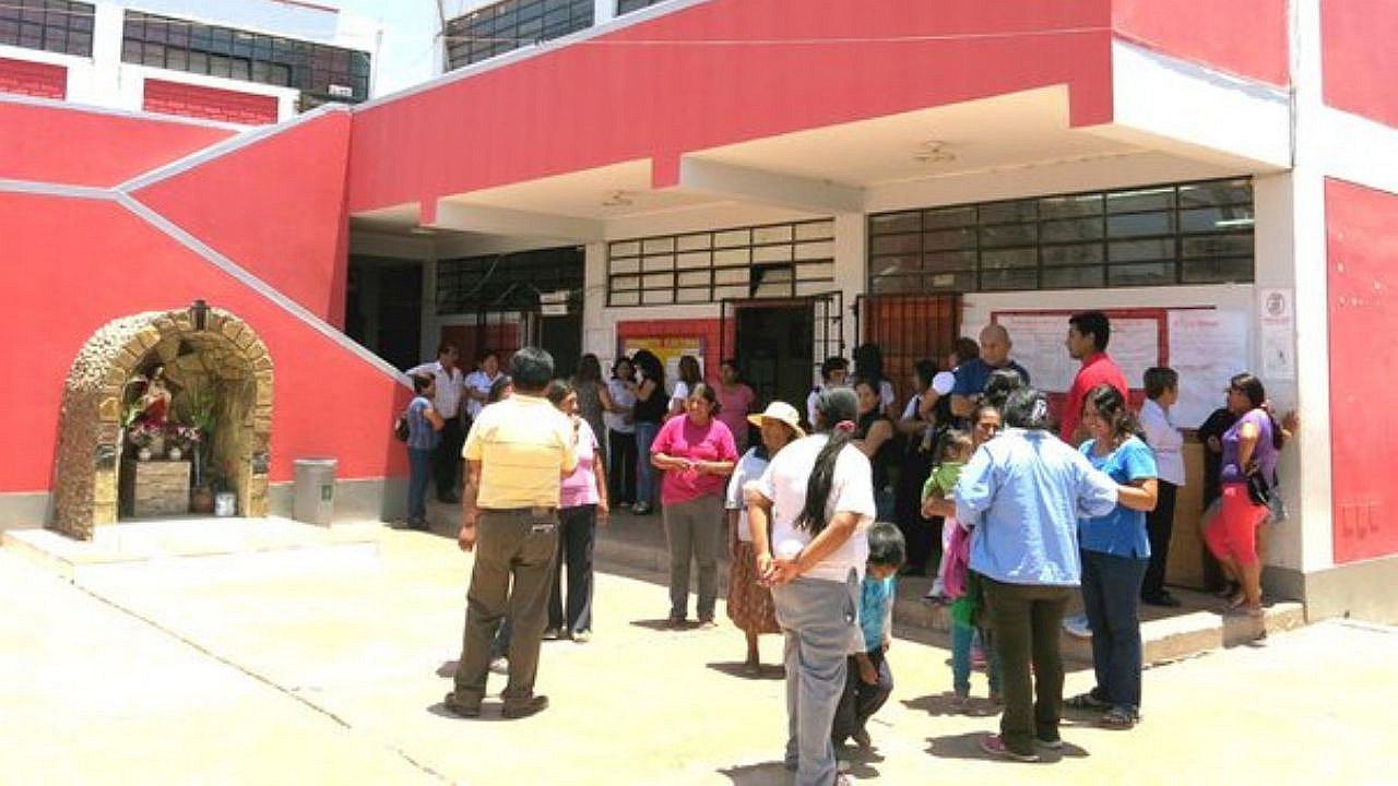 Colegios privados podrían separar a alumnos que deban tres meses de pensión