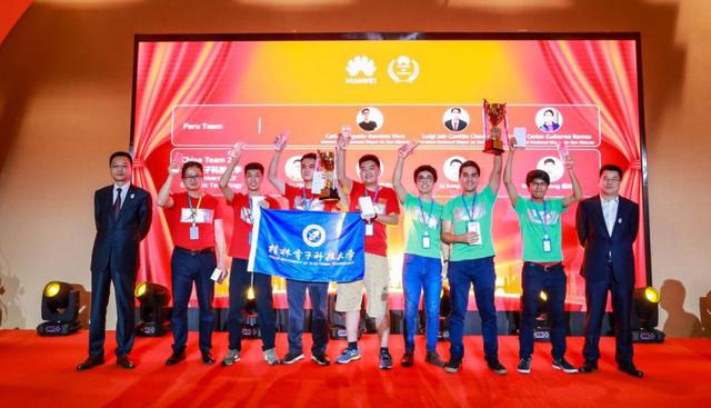 Ocuparon el primer lugar en una de las categorías del “Huawei ICT Competition”. (Foto: UNMSM)