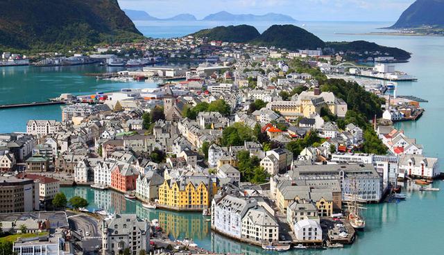 Puesto 1 | Noruega, 9.87 puntos en índice de democracia 2017.