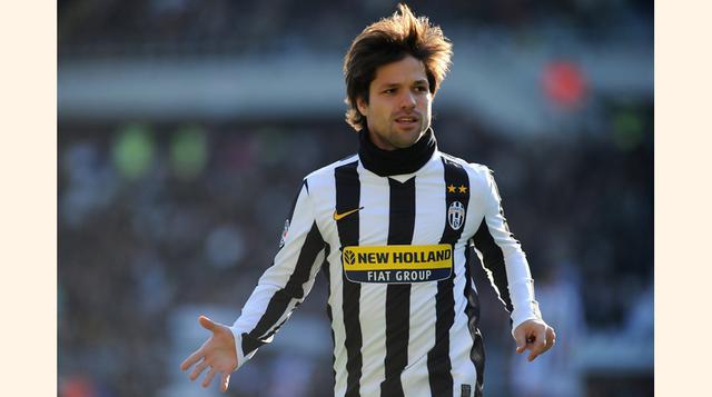Diego. Este talentoso volante brasileño le costó a la Juventus US$ 30 millones, lastimosamente su rendimiento no fue el mejor. Soló duró una temporada en el equipo y regresó a la bundesliga. (Foto: 20minutos)