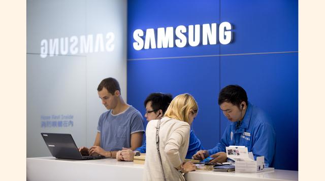 Samsung. La compañía vendió 318.2 millones de smartphones en el 2014, lo que supone un ligero aumento de 0.6% frente a las 316.4 millones distribuidas el año anterior. Con este monto, el fabricante de los Galaxy concentra el 24.5% de participación de merc