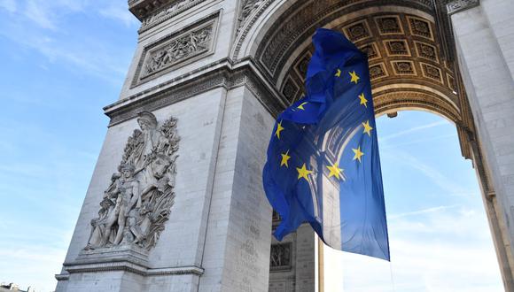 Las sanciones de la UE apuntan a objetivos políticos, pero también militares, a los responsables de la desinformación y a intereses económicos. (Alain JOCARD / AFP).