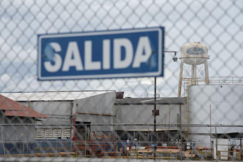 La fábrica de ensamblaje de vehículos Ford en Valencia opera a una fracción de su capacidad. (Foto: Bloomberg)