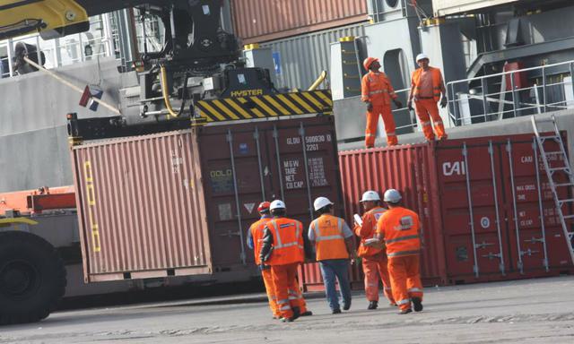 A partir de octubre próximo, la operadora portuaria Terminales Portuarios Chancay iniciará los trabajos de construcción de la primera etapa del puerto en el norte chico de Lima, presupuestado en US$ 420 millones. El gerente general de la empresa, José Nor