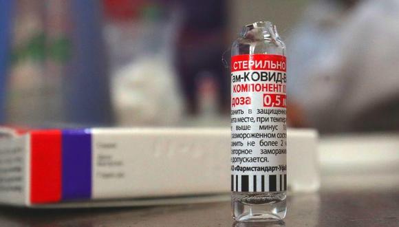 Muchos rusos se muestran reacios a vacunarse.