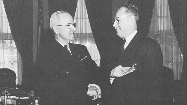 FOTO 3 | Ese día entró en vigor la Ley de Seguridad Nacional, promulgada por el presidente Harry Truman para aunar el fragmentado cuerpo de inteligencia en el extranjero.