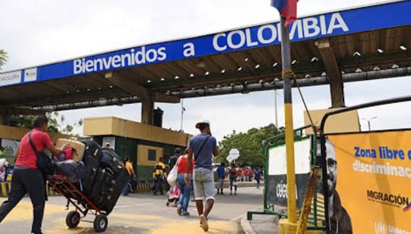 El presidente de Colombia, Gustavo Petro, adelantó que "se reanudará la conexión aérea y el transporte de carga" entre ambas naciones.