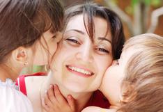 ▶ 200 frases especiales y bonitas por el Día de la Madre 2024 para sorprender a mamá