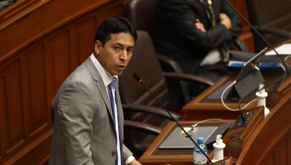 Freddy Díaz criticó al Pleno por aprobar inhabilitarlo con 71 a favor y 42 en contra. (Foto: Jorge Cerdán/GEC)