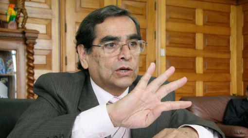 LIMA 27 DE NOVIEMBRE DEL 2009Entrevista a Oscar Ugarte, Ministro de la Salud