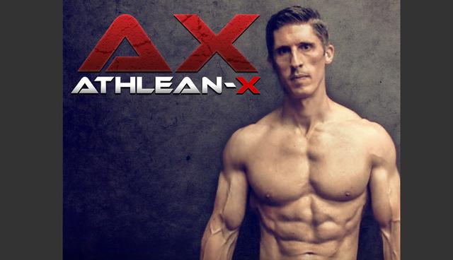 Foto 10 | El programa de entrenamiento Athlean X está diseñado para esculpir, fortalecer y transformar el cuerpo. Jeff Cavaliere, un exfisioterapeuta y entrenador de fuerza para los Mets de Nueva York, usa su título de pre-médico en Fisio-neurobiología para “volver a poner en vigor la ciencia”. Su físico y sus métodos confiables han atraído a un fuerte número de seguidores. Hasta ahora suma más de 1 millón de usuarios de YouTube, que en su mayoría son hombres de entre 20 y 40 años. Uno de sus videos más populares e informativos es el de los 5 peores ejercicios que no quiere que sus espectadores intenten erróneamente. (Foto: Player FM)