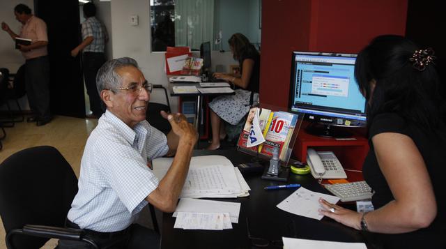 Antes de la ley las mipymes que prestan servicios a grandes empresas reciben facturas a pagar en 90 o 120 días, por lo que para capitalizarse tienen que solicitar créditos a los bancos poniendo como aval esa constancia de cobro. (Foto: USI)