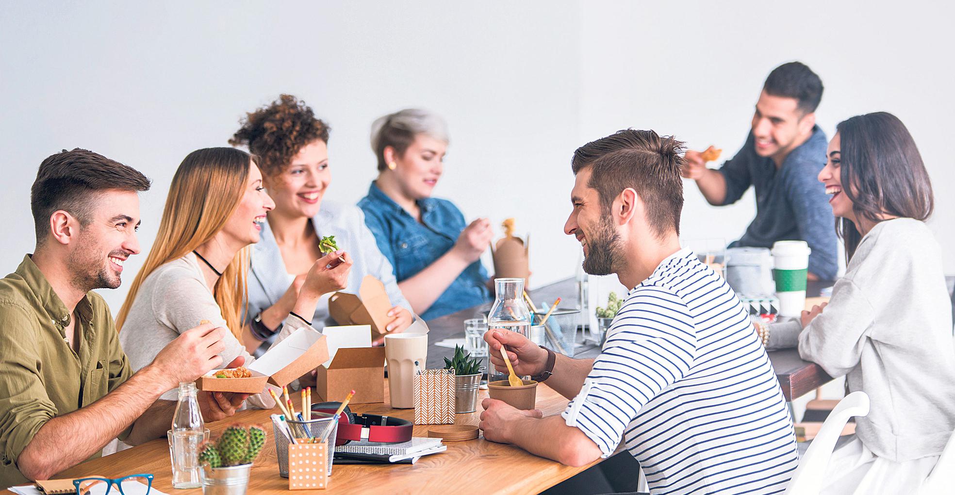 FOTO | La mayoría de peruanos percibe que se alimenta bien, pero más de un tercio nunca consume refrigerios a diario. (Foto: iStock)