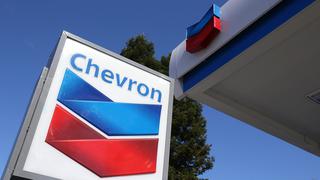 CEO de Chevron ve improbable invertir a corto plazo para elevar producción de crudo en Venezuela