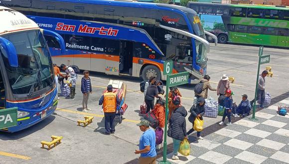 Empresas de transporte interprovincial de Arequipa suspenden salida de buses a Puno. (Foto: Andina)