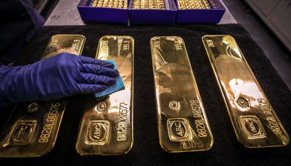El oro ha perdido más del 6% este año debido a que los rendimientos más altos han opacado el atractivo del metal dorado. (Foto: AFP)