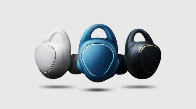 Samsung Gear IconX (US$200)  Para aquellos fanáticos del buen estado físico, estos audífonos totalmente inalámbricos, que por tanto no se enredan, tienen un monitor cardíaco incorporado que refuerza sus carreras matinales por la playa. Su memoria de 4GB e