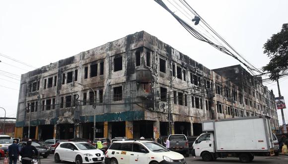 La galería Nicolini se incendió el pasado 22 de junio de 2017 y posteriormente la Municipalidad de Lima solicitó un peritaje para definir cuál sería el futuro de la misma. (Foto: GEC)