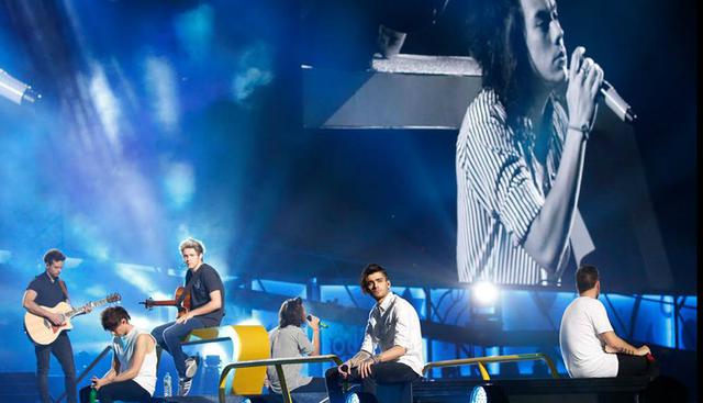 Hasta el año pasado, Forbes indicaba que esta banda registraba ingresos de 75 millones de dólares. Sin embargo, la cifra se disparó gracias a su última gira ‘On The Road Again Tour’. (Facebook: One Direction)