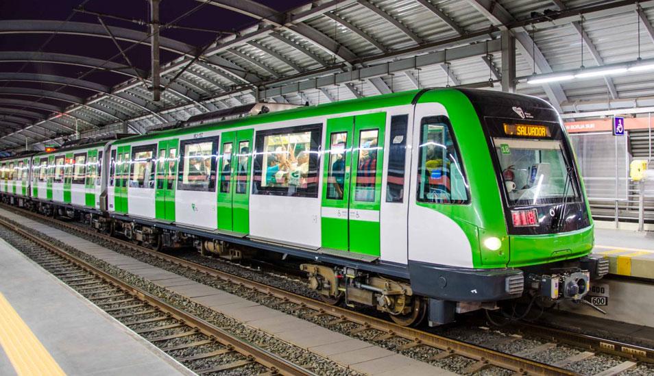 Foto 7 | Actualmente, los presupuestos consignados en los estudios para la construcción de las líneas 3 y 4 del Metro de Lima superan los US$ 10,600 millones. En opinión de Carlos Ugaz, director ejecutivo de la Autoridad del Sistema de Transporte Masivo para Lima y  Callao con los recursos proyectados se pueden hacer cinco líneas más eficientes con 30 kilómetros de cobertura. (Foto: Andina)