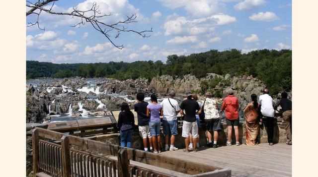 FOTO 9 | Great Falls - Virginia, es como un pequeño país al oeste de Potomac con un tímido 1,2% de nivel de pobreza, una cifra nada mal para una ciudad de unos 16.000 habitantes.