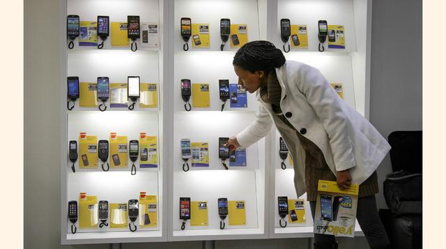 Incluso dentro de África existen diferencias notables con la situación en Malawi. Para los sudafricanos, las tarifas de su teléfono celular apenas les representan 5% de su sueldo mensual. (Foto: Getty)