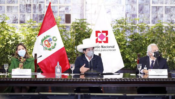Presidente Pedro Castillo participó en la sesión del Acuerdo Nacional. También asistió la titular del Congreso, María del Carmen Alva (Foto: Palacio de Gobierno)