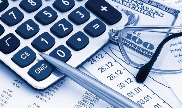 9) Como el de finanzas, recursos humanos, tesorería, presupuesto, auditoria y logística de una empresa.