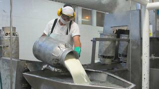 Leche evaporada: los cambios que incorpora el Gobierno a la industria