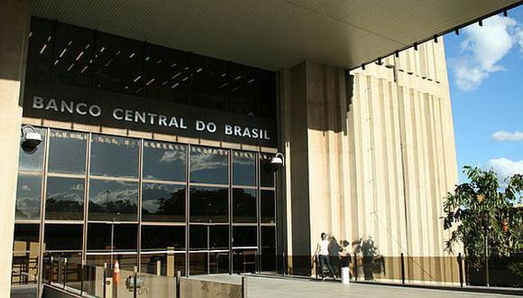 En Brasil, el Banco Central mantuvo el miércoles la tasa de referencia Selic en 13.75%, un máximo de seis años. (USI)