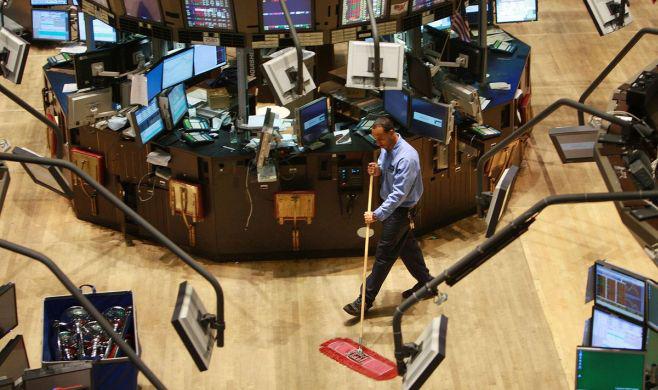 Uno de los axiomas de la historia financiera es, no obstante, que no existen dos crisis iguales, de modo que la búsqueda se centra en los posibles disparadores en la economía y los mercados mundiales.