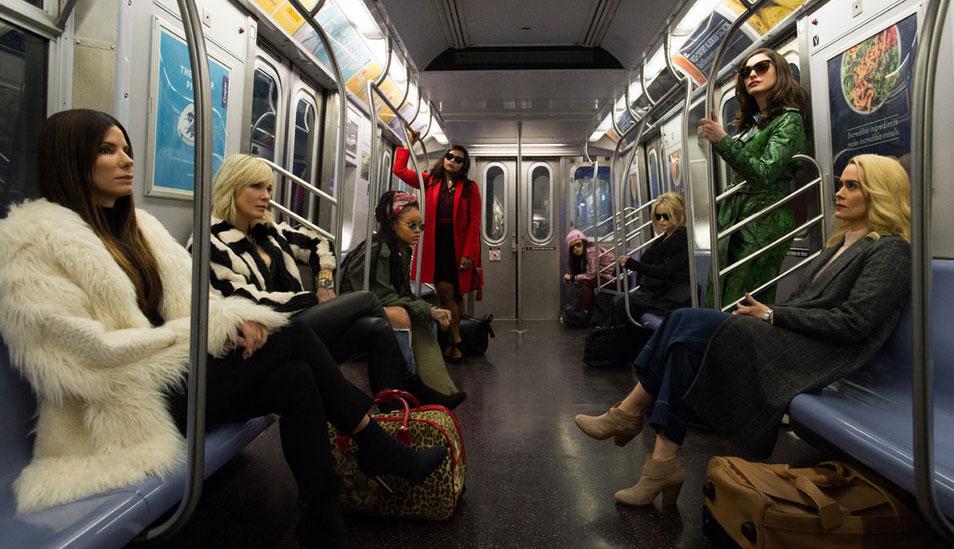 FOTO 1 | 1. Ocean's 8. El atraco imposible tiene como protagonistas a Sandra Bullock, Cate Blanchett, Anne Hathaway, Helena Bonham-Carter y hasta Rihanna. Los US$ 41.5 millones que recaudó fueron suficientes para destronar a la película de Han Solo. (Foto: IMDB)