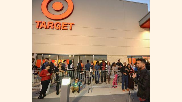 Target | Fundada En 1902 (115 Años) . George Draper Dayton viajó desde Nueva York hasta el Medio Oeste a finales del XIX y encontró una oportunidad de negocio en Minneapolis que bautizó como "Dayton’s". Fue la primera firma de retail en transpor