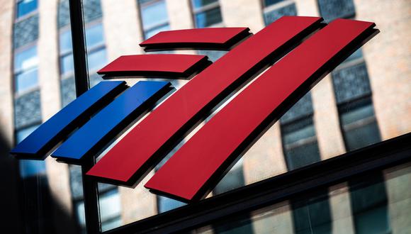 El logotipo de Bank of America Corp. se exhibe en una sucursal en Nueva York, EE.UU., el domingo 12 de julio de 2020. Photographer: Jeenah Moon/Bloomberg