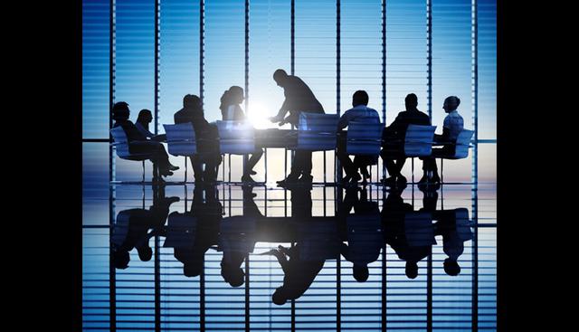 OTO 1 | 1. Dile no a las grandes juntas y reuniones frecuentes
De acuerdo con el empresario las grandes reuniones son las plaga de las grandes empresas por lo que recomienda evitarlas, a menos de que estén seguros de que esto brinda un valor importante para la audiencia, en ese caso hay que mantenerlas cortas.

Agrega que la frecuencia de las mismas debe disminuir a menos que se trate de asuntos urgentes. (Foto: Freepik)