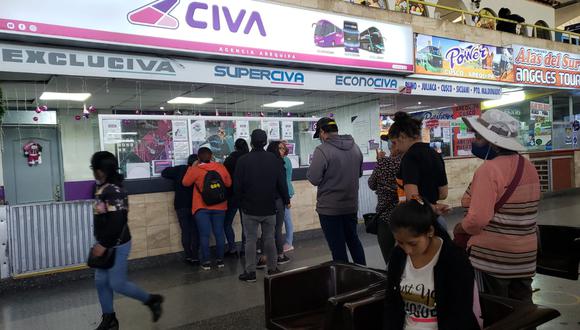 Las empresas de transporte interprovincial retoman sus operaciones tras la liberación de la Panamericana Sur. (Foto: GEC)