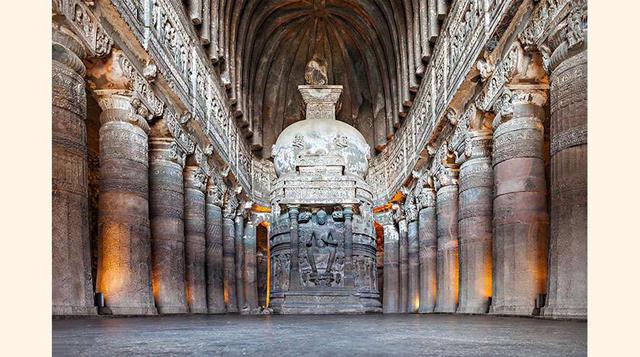 Cuevas de Ajanta (India), fue el último nizam (soberano) de Aurangabad, el príncipe Ghulam Yazdani, quien creó el sendero rupestre que hoy permite visitarlas.