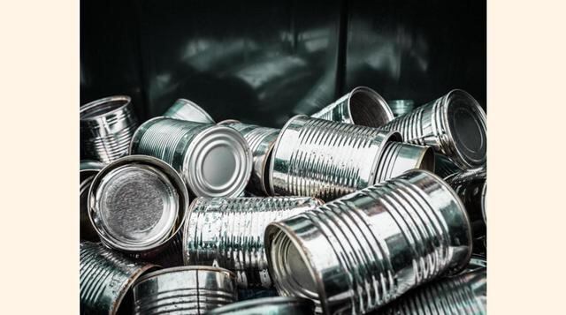 Latas. La idea de la lata como utensilio para preservar alimentos y bebidas se la debemos al inventor Nicolás Appert (1749 – 1841). Fue un maestro confitero y cocinero francés creador del método de preservación hermética de los alimentos. Fundó la primera