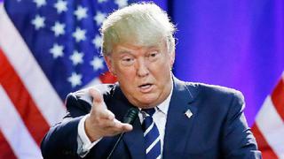 Jefe republicano acusa a Donald Trump de racismo pero le mantiene su apoyo